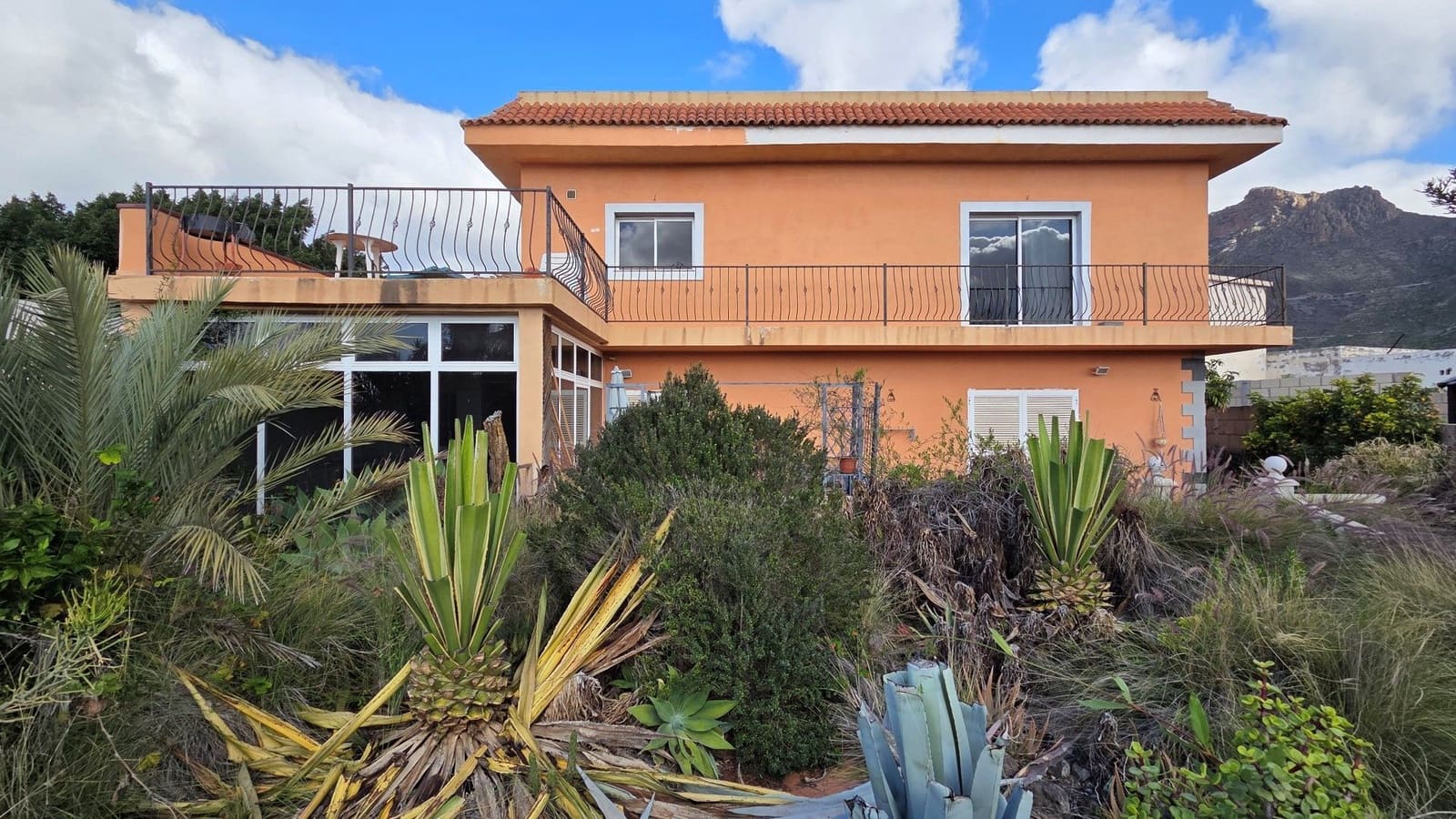 5 sovrum Villa till salu i Buzanada med garage - 499 000 € (Ref: 9485511)