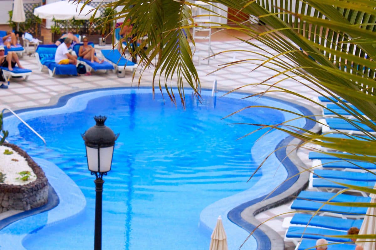 1 bedroom Apartment for sale in Los Cristianos with pool - € 189,000 (Ref: 9494275)