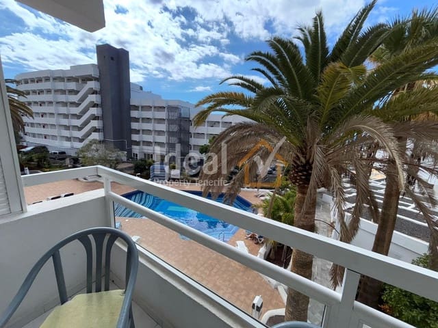 Apartamento de 2 habitaciones en Playa de las Américas, Adeje en venta con piscina - 395.000 € (Ref: 9554554)