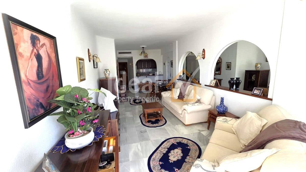 1 makuuhuone Huoneisto myytävänä paikassa Costa Adeje mukana uima-altaan - 421 500 € (Ref: 9585376)