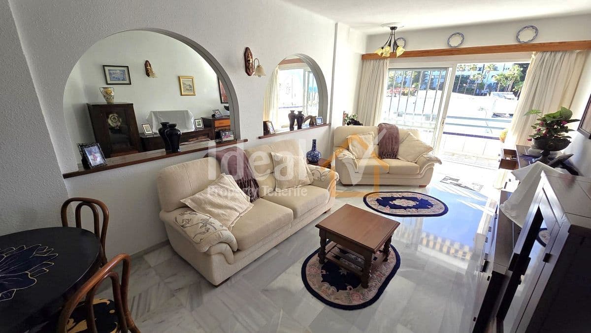 1 makuuhuone Huoneisto myytävänä paikassa Costa Adeje mukana uima-altaan - 421 500 € (Ref: 9585376)