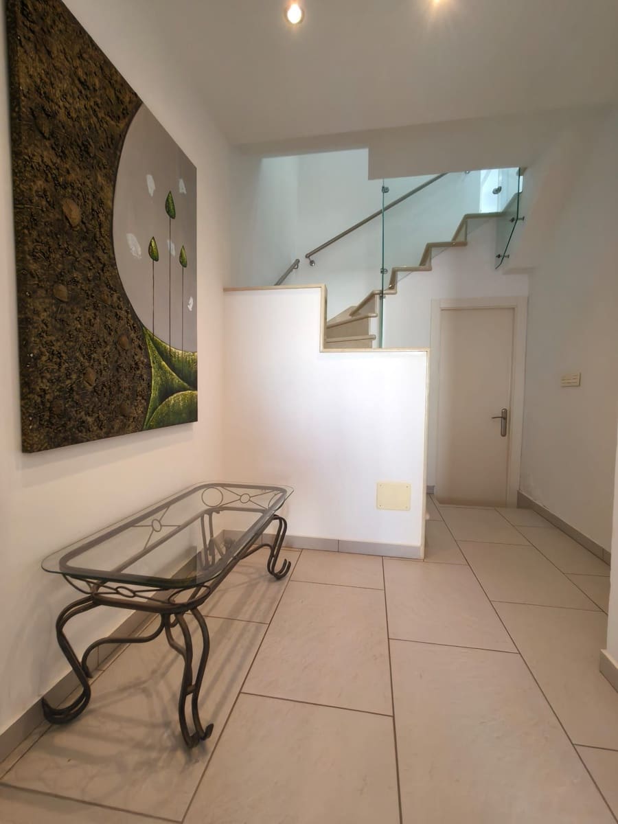 2 sypialnia Dom blizniak na sprzedaż w Costa Adeje z basenem - 710 000 € (Ref: 9610805)