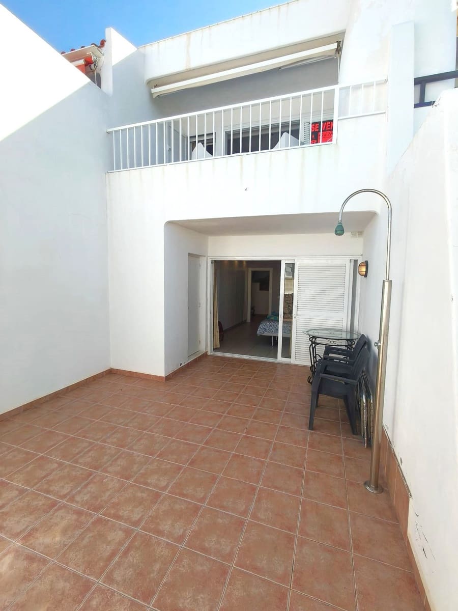 2 sypialnia Dom blizniak na sprzedaż w Costa Adeje z basenem - 710 000 € (Ref: 9610805)