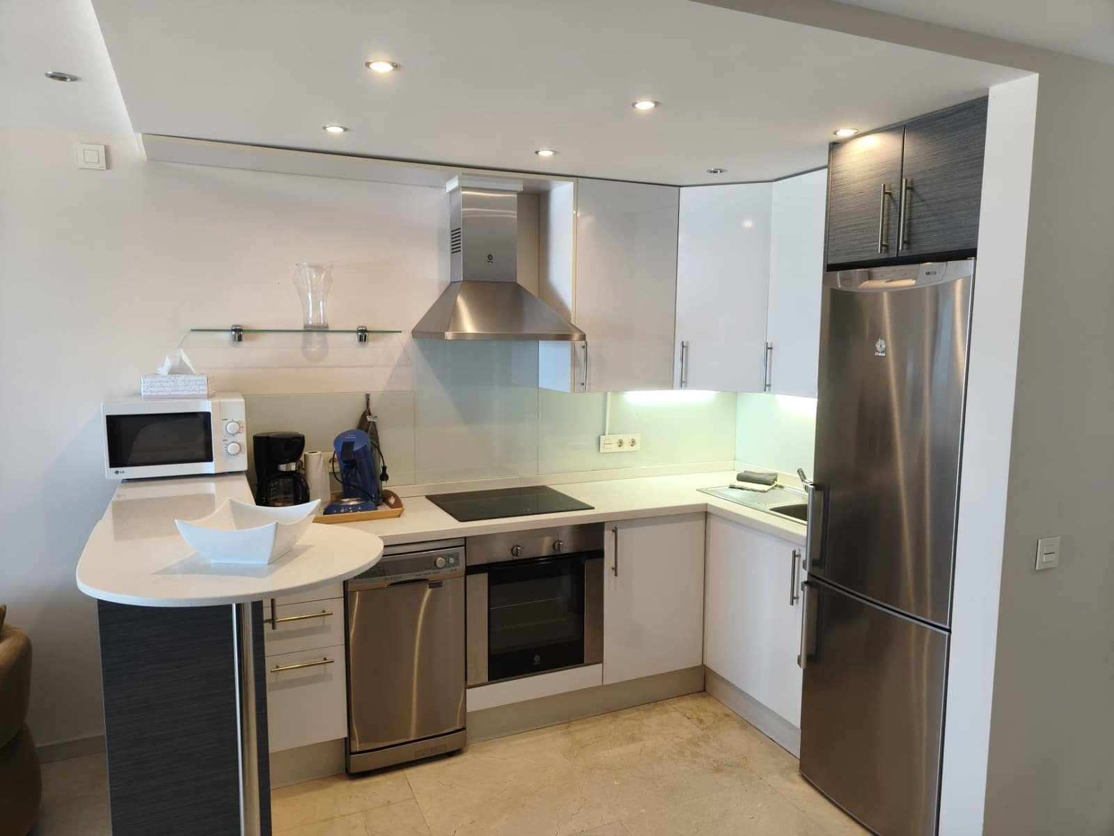 2 sypialnia Dom blizniak na sprzedaż w Costa Adeje z basenem - 710 000 € (Ref: 9610805)