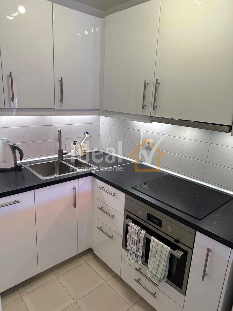 1 soveværelse Penthouse til salg i Playa de las Americas med swimmingpool - € 549.000 (Ref: 9627186)