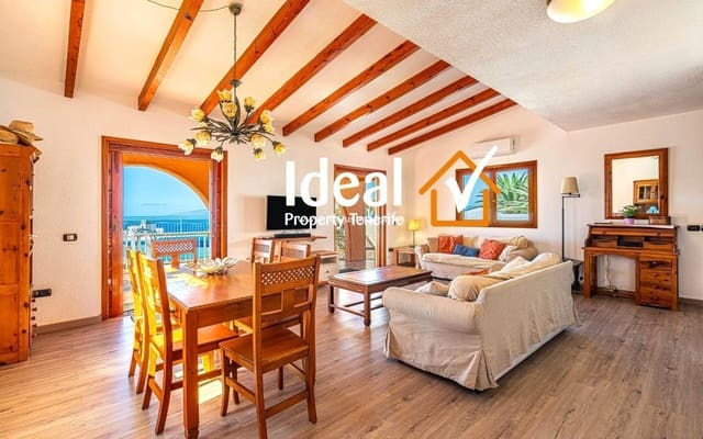 4 quarto Moradia para venda em San Eugenio Alto, Adeje com piscina garagem - 1 150 000 € (Ref: 9633831)