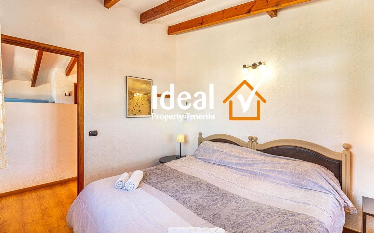 4 quarto Moradia para venda em Costa Adeje com piscina garagem - 1 150 000 € (Ref: 9633831)