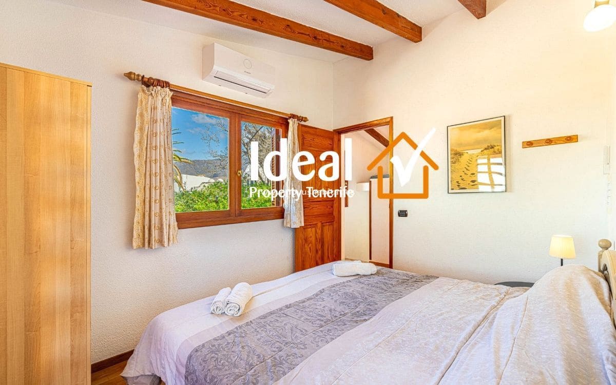 4 quarto Moradia para venda em Costa Adeje com piscina garagem - 1 150 000 € (Ref: 9633831)