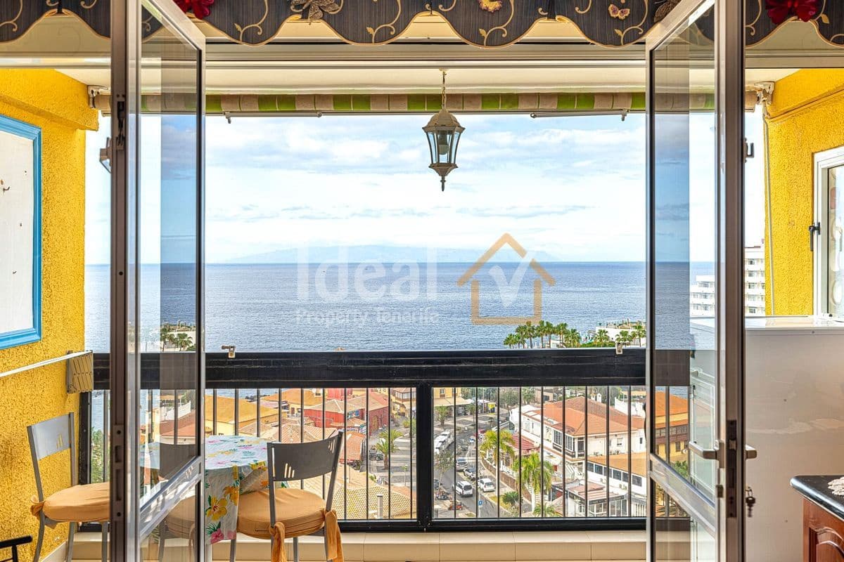 1 quarto Apartamento para venda em Playa de las Americas com piscina - 330 000 € (Ref: 9643733)