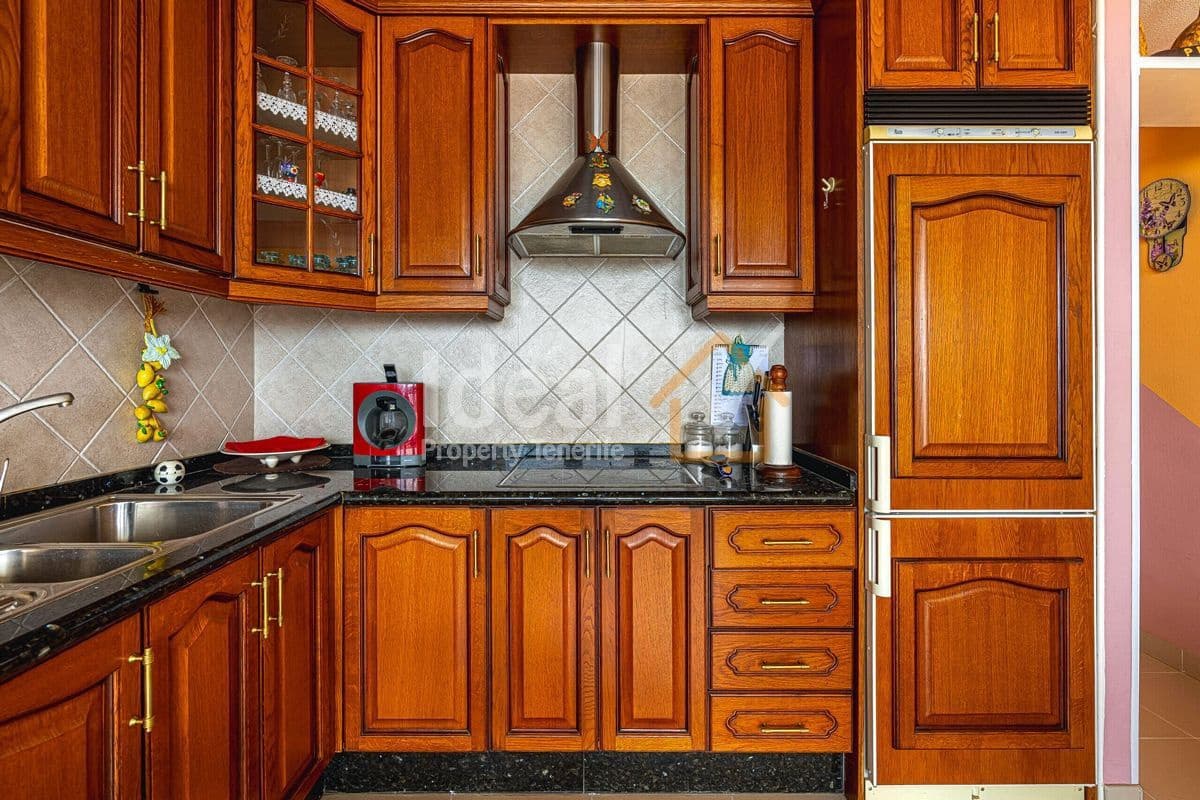 1 quarto Apartamento para venda em Playa de las Americas com piscina - 330 000 € (Ref: 9643733)