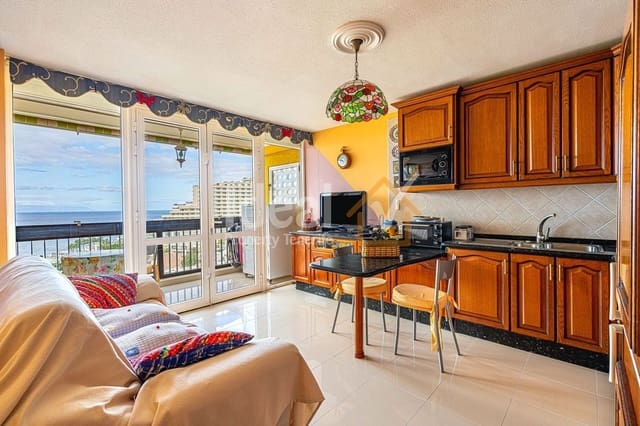 1 soveværelse Lejlighed til salg i Playa de las Americas, Arona med swimmingpool - € 330.000 (Ref: 9643733)