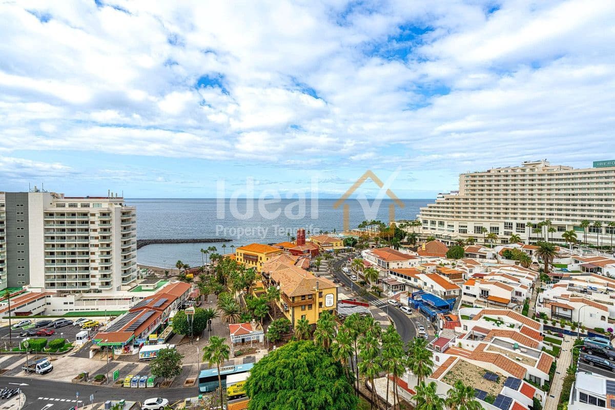 1 quarto Apartamento para venda em Playa de las Americas com piscina - 330 000 € (Ref: 9643733)