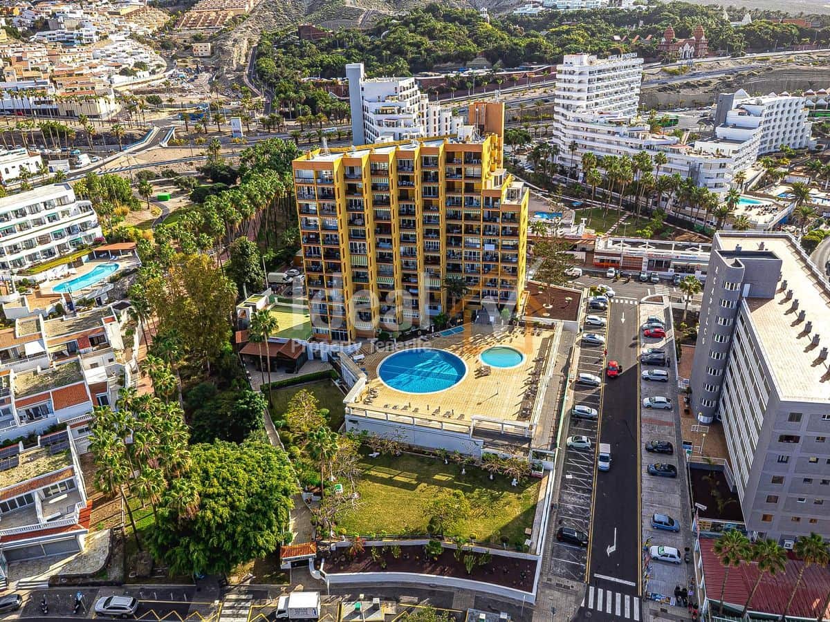 1 quarto Apartamento para venda em Playa de las Americas com piscina - 330 000 € (Ref: 9643733)