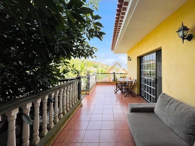 7 camera da letto Villa in vendita in Los Silos con garage - 650.000 € (Rif: 9643734)