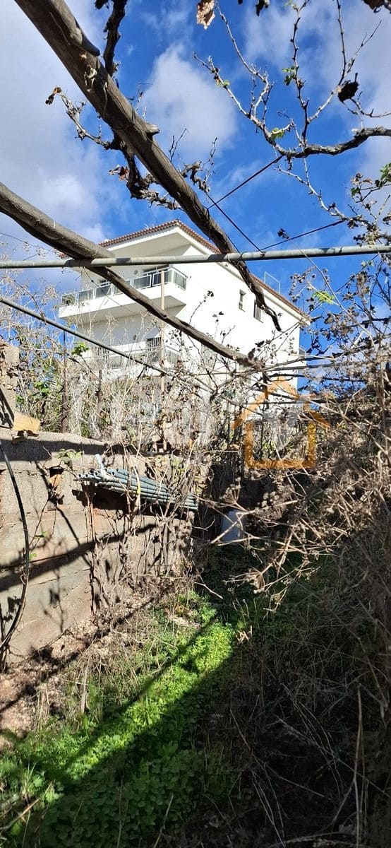 Chalet de 7 habitaciones en Arona en venta con garaje - 699.000 € (Ref: 9655658)