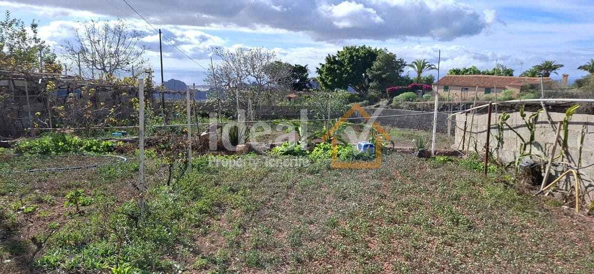 Chalet de 7 habitaciones en Arona en venta con garaje - 699.000 € (Ref: 9655658)