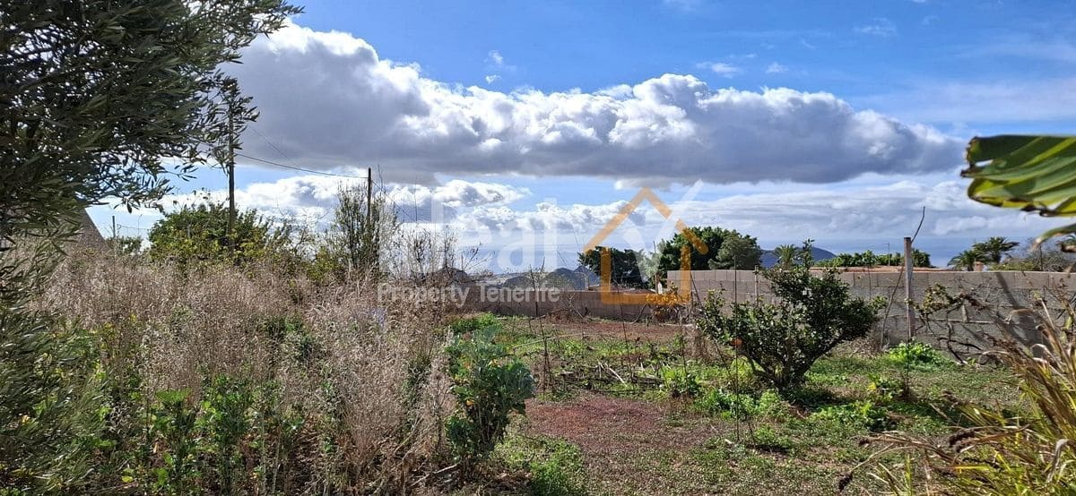 Chalet de 7 habitaciones en Arona en venta con garaje - 699.000 € (Ref: 9655658)