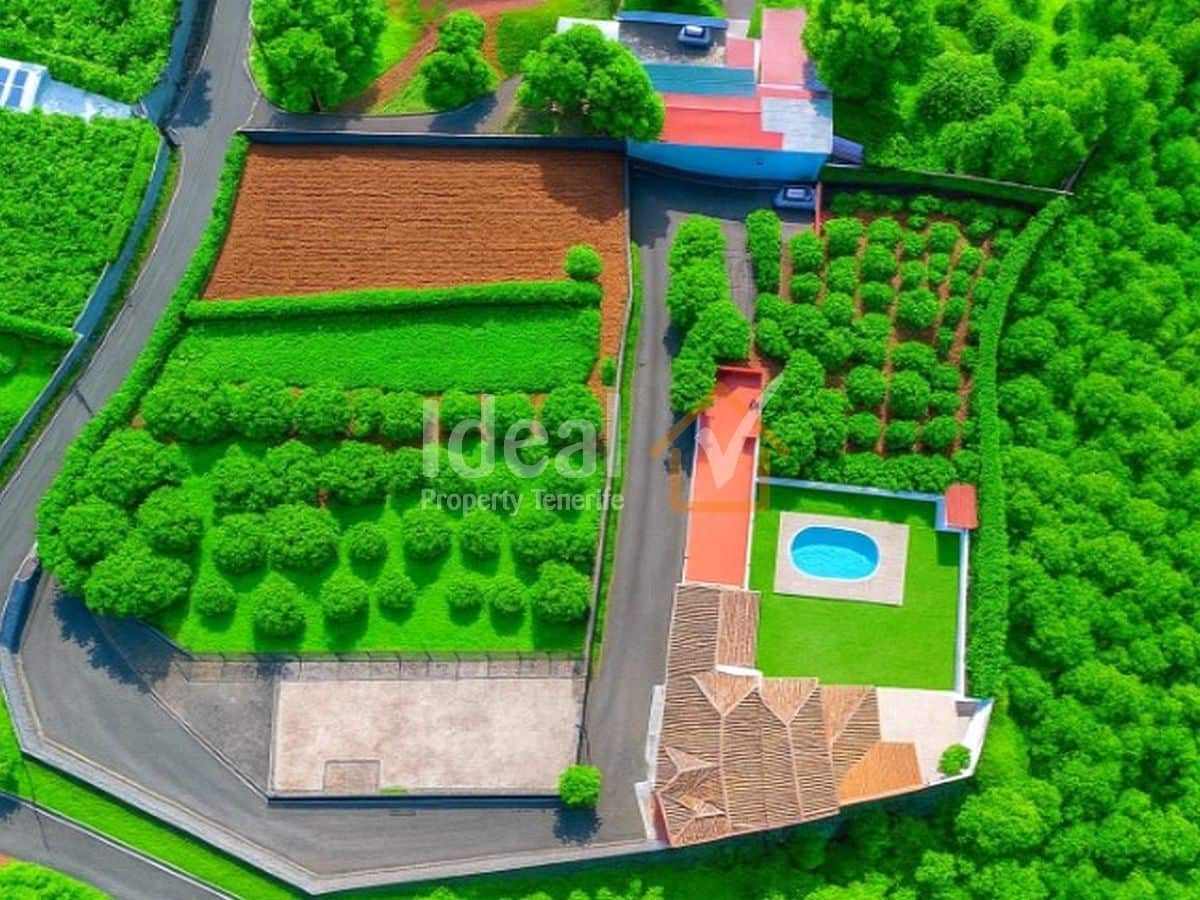 8 makuuhuone Huvila myytävänä paikassa La Esperanza mukana uima-altaan - 649 000 € (Ref: 9658315)