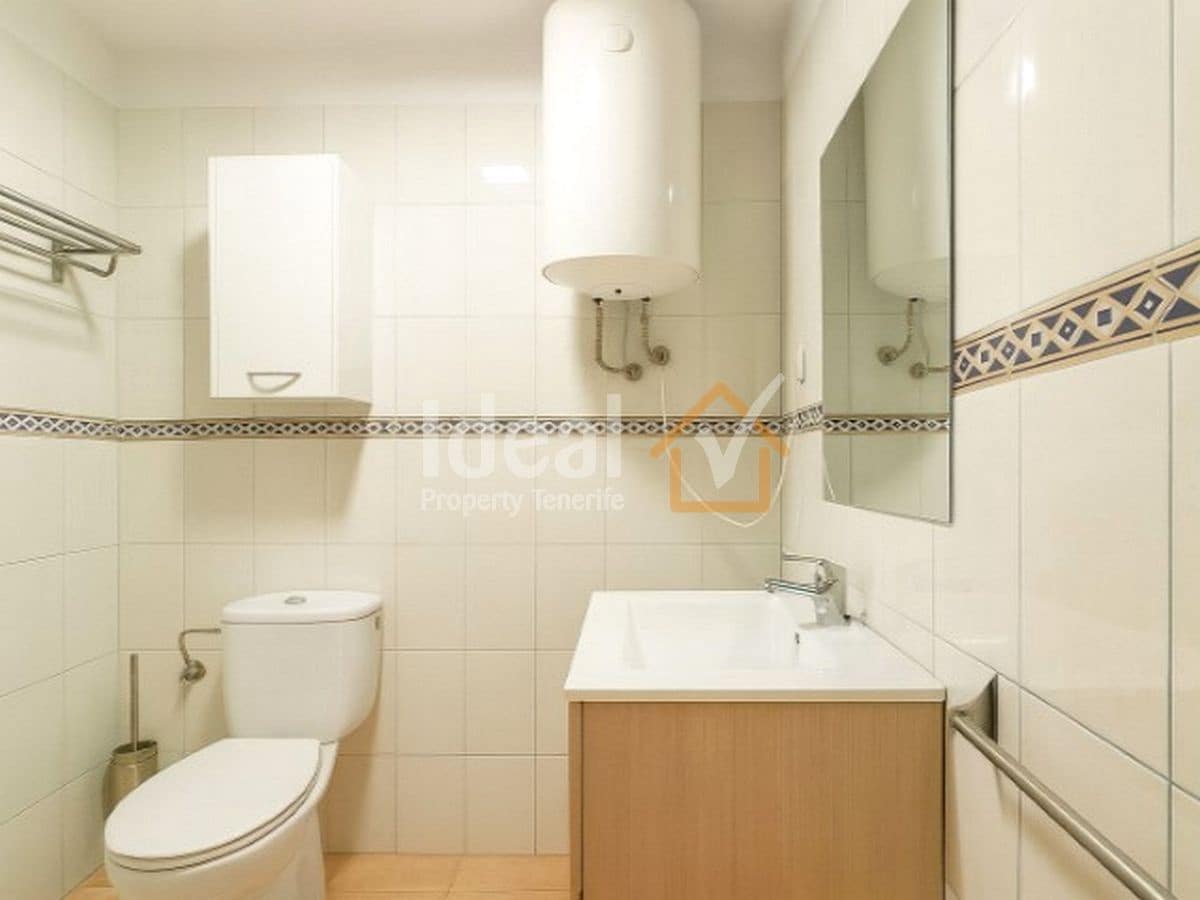 8 soverom Villa til salgs i La Esperanza med svømmebasseng - € 649 000 (Ref: 9658315)