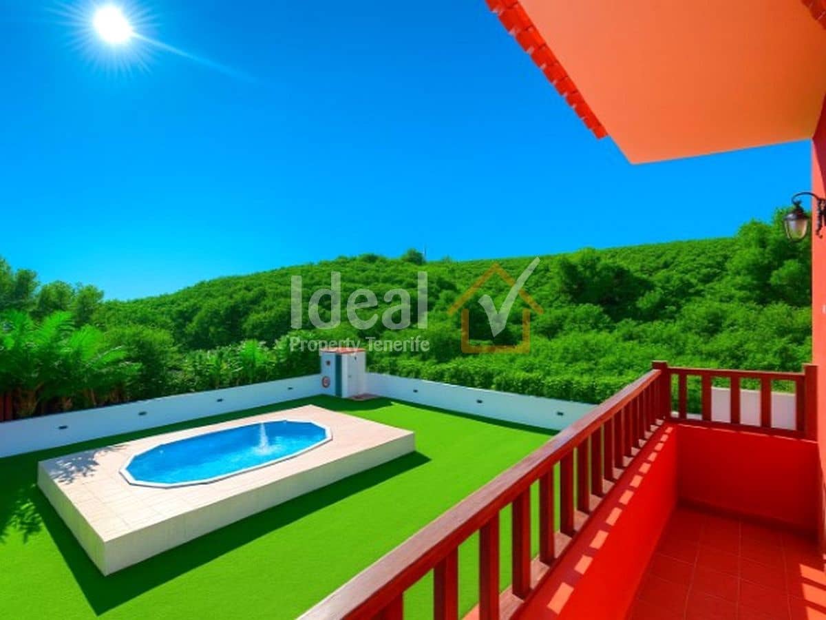 8 soverom Villa til salgs i La Esperanza med svømmebasseng - € 649 000 (Ref: 9658315)