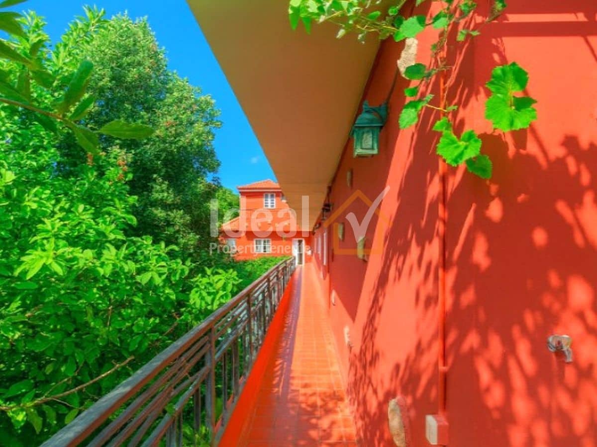 8 soverom Villa til salgs i La Esperanza med svømmebasseng - € 649 000 (Ref: 9658315)