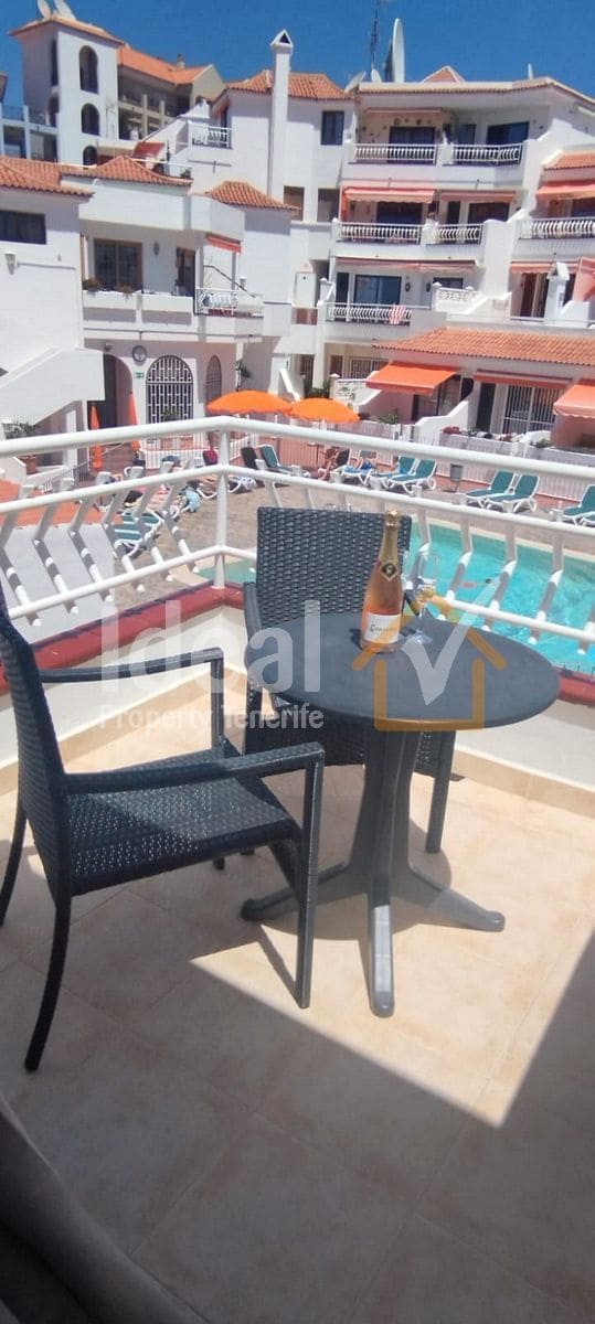 1 chambre Appartement à vendre à Los Cristianos avec piscine - 255 000 € (Ref: 9658316)