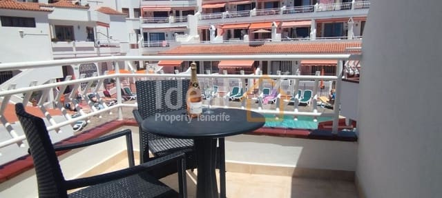 1 chambre Appartement à vendre à Los Cristianos, Arona avec piscine - 255 000 € (Ref: 9658316)