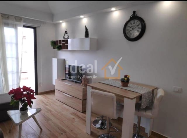 1 chambre Appartement à vendre à Los Cristianos, Arona avec piscine - 255 000 € (Ref: 9658316)