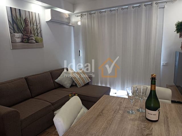 1 chambre Appartement à vendre à Los Cristianos, Arona avec piscine - 255 000 € (Ref: 9658316)