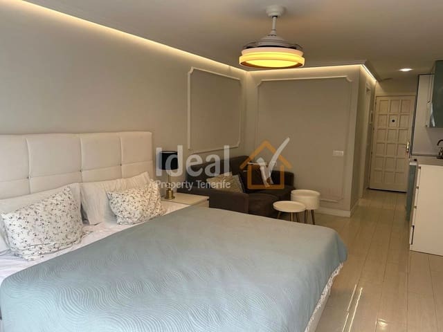 Yksiö myytävänä paikassa Costa Adeje, Adeje mukana uima-altaan 
autotalli - 199 000 € (Ref: 9719475)