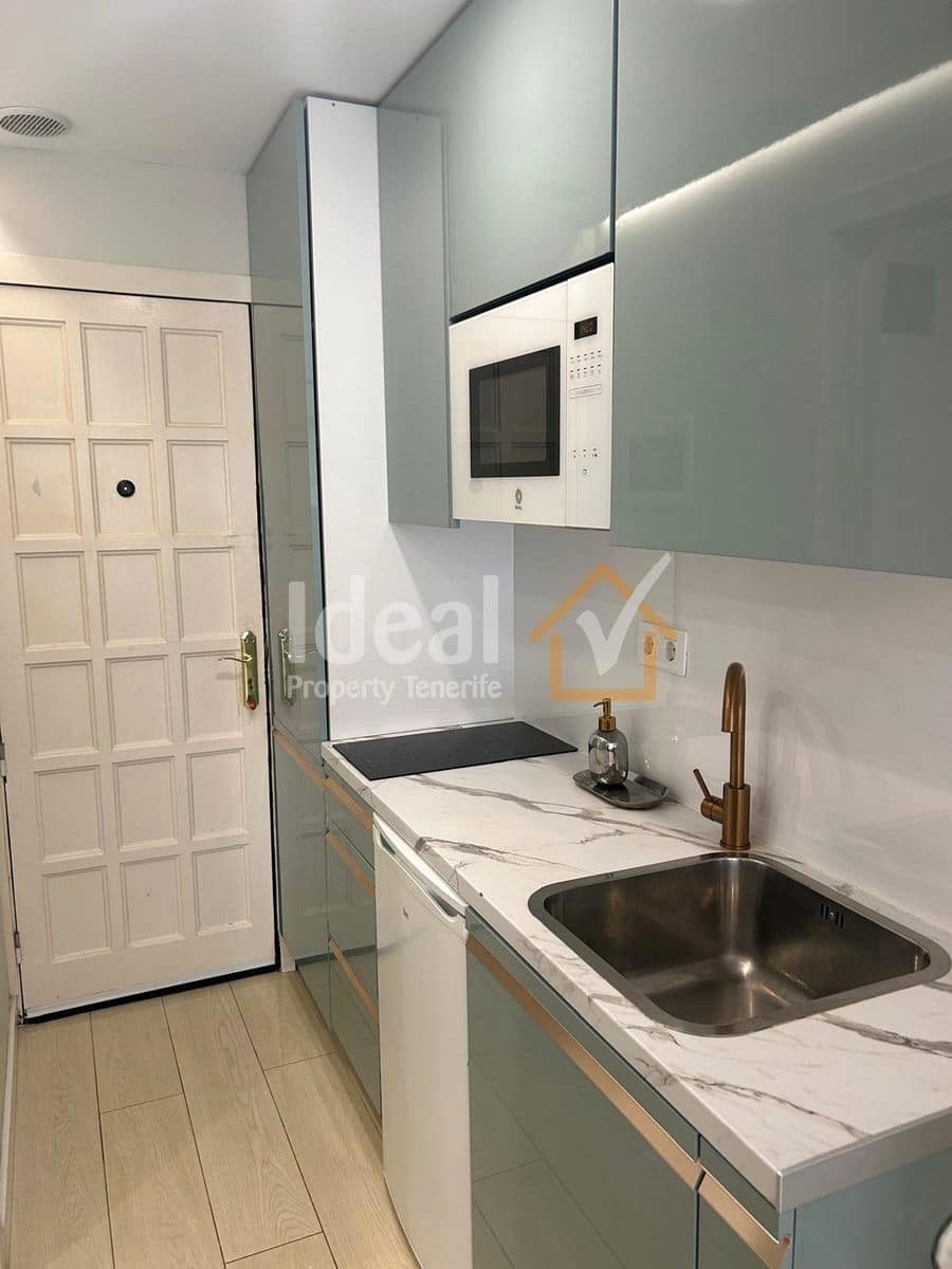 Monolocale in vendita in Costa Adeje con piscina garage - 199.000 € (Rif: 9719475)