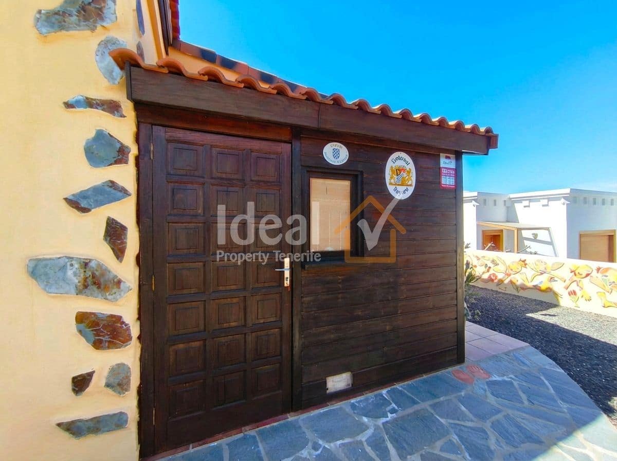 3 soverom Villa til salgs i La Escalona med svømmebasseng garasje - € 548 000 (Ref: 9777640)