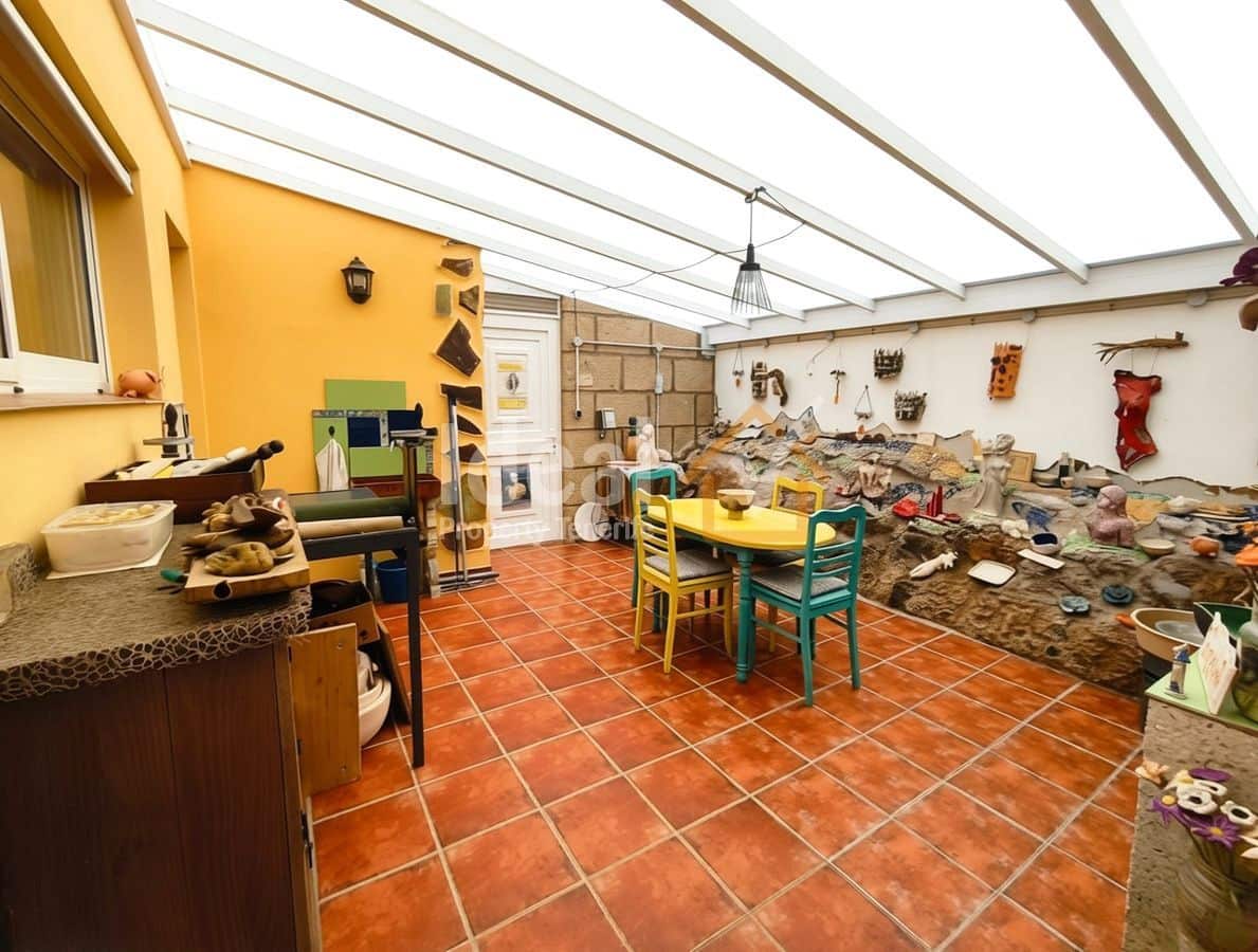 3 soverom Villa til salgs i La Escalona med svømmebasseng garasje - € 548 000 (Ref: 9777640)