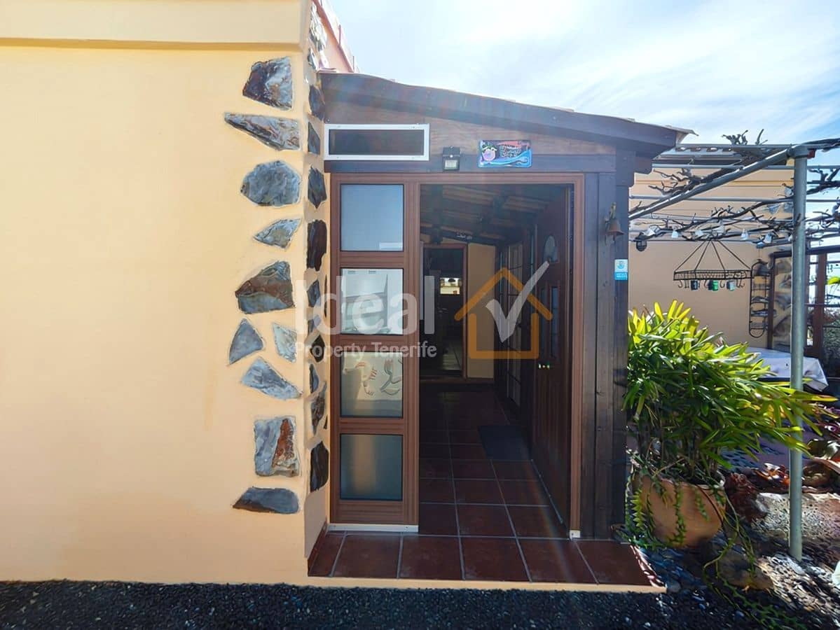 3 soverom Villa til salgs i La Escalona med svømmebasseng garasje - € 548 000 (Ref: 9777640)