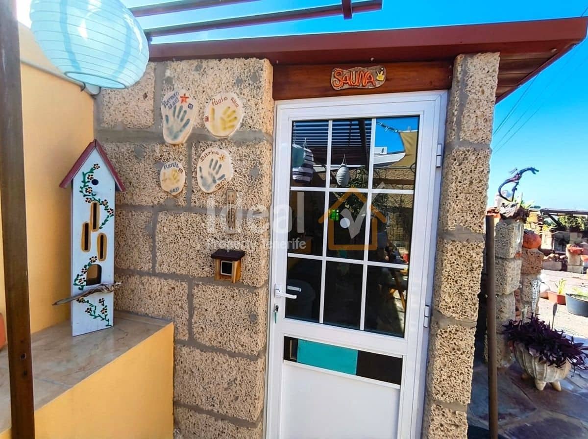 3 soverom Villa til salgs i La Escalona med svømmebasseng garasje - € 548 000 (Ref: 9777640)