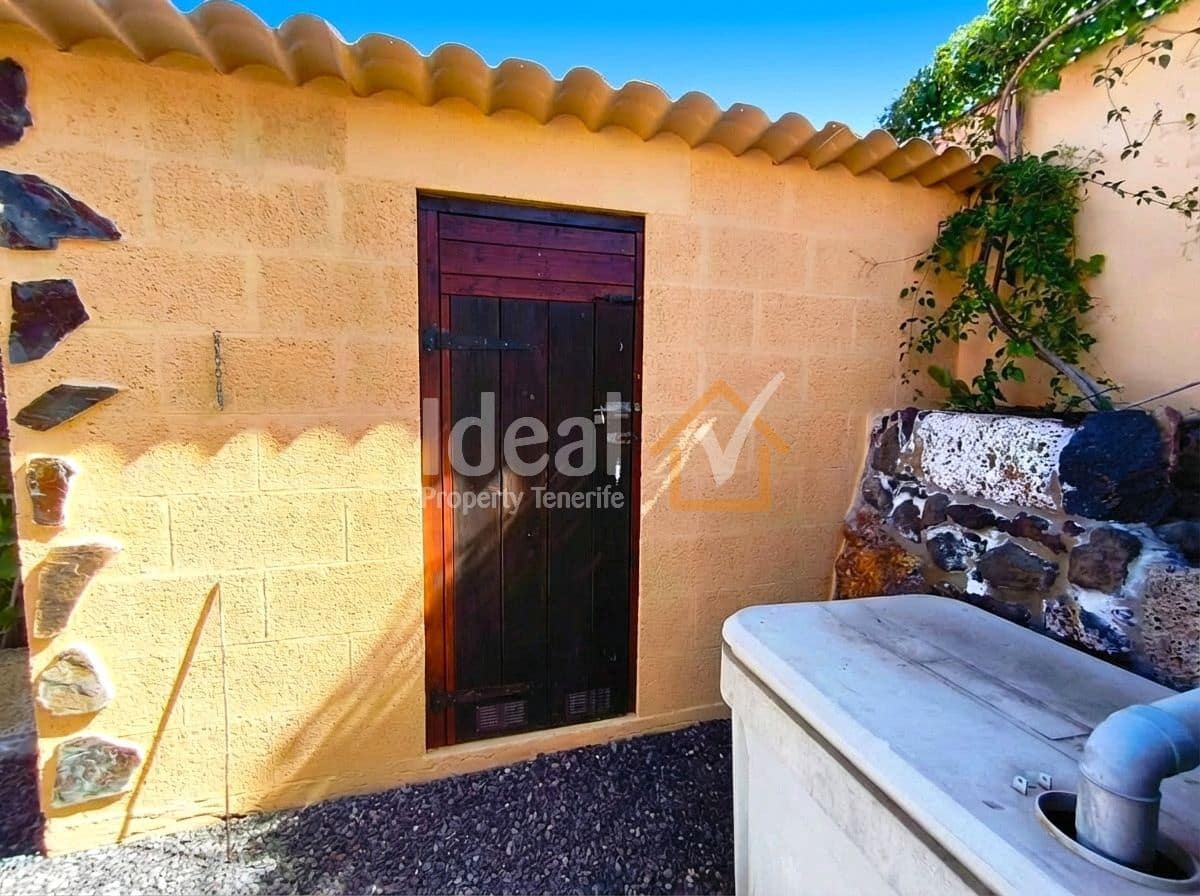 3 soverom Villa til salgs i La Escalona med svømmebasseng garasje - € 548 000 (Ref: 9777640)