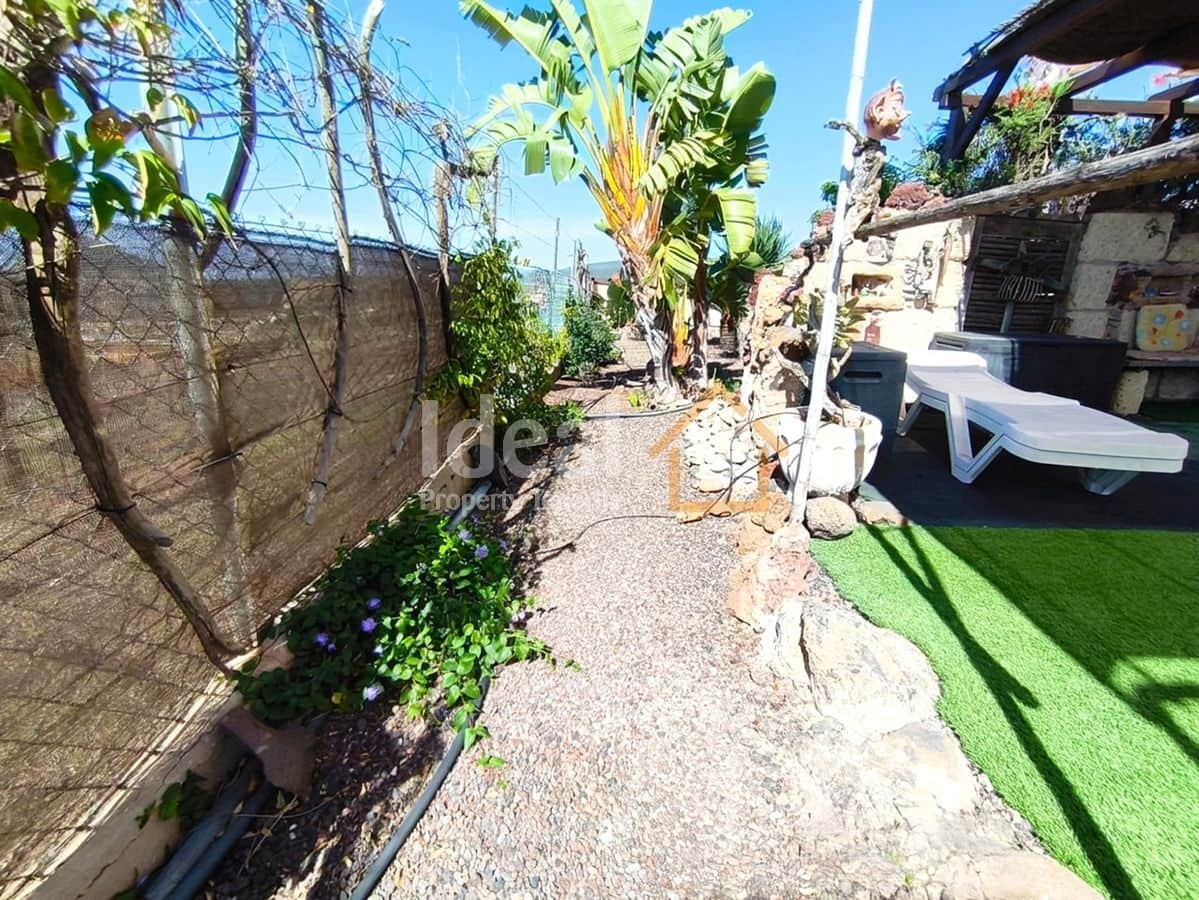 3 soverom Villa til salgs i La Escalona med svømmebasseng garasje - € 548 000 (Ref: 9777640)