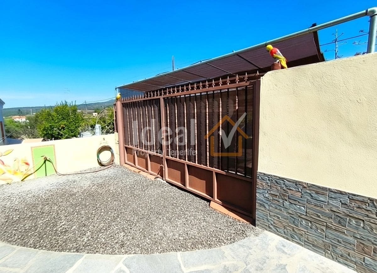 3 soverom Villa til salgs i La Escalona med svømmebasseng garasje - € 548 000 (Ref: 9777640)