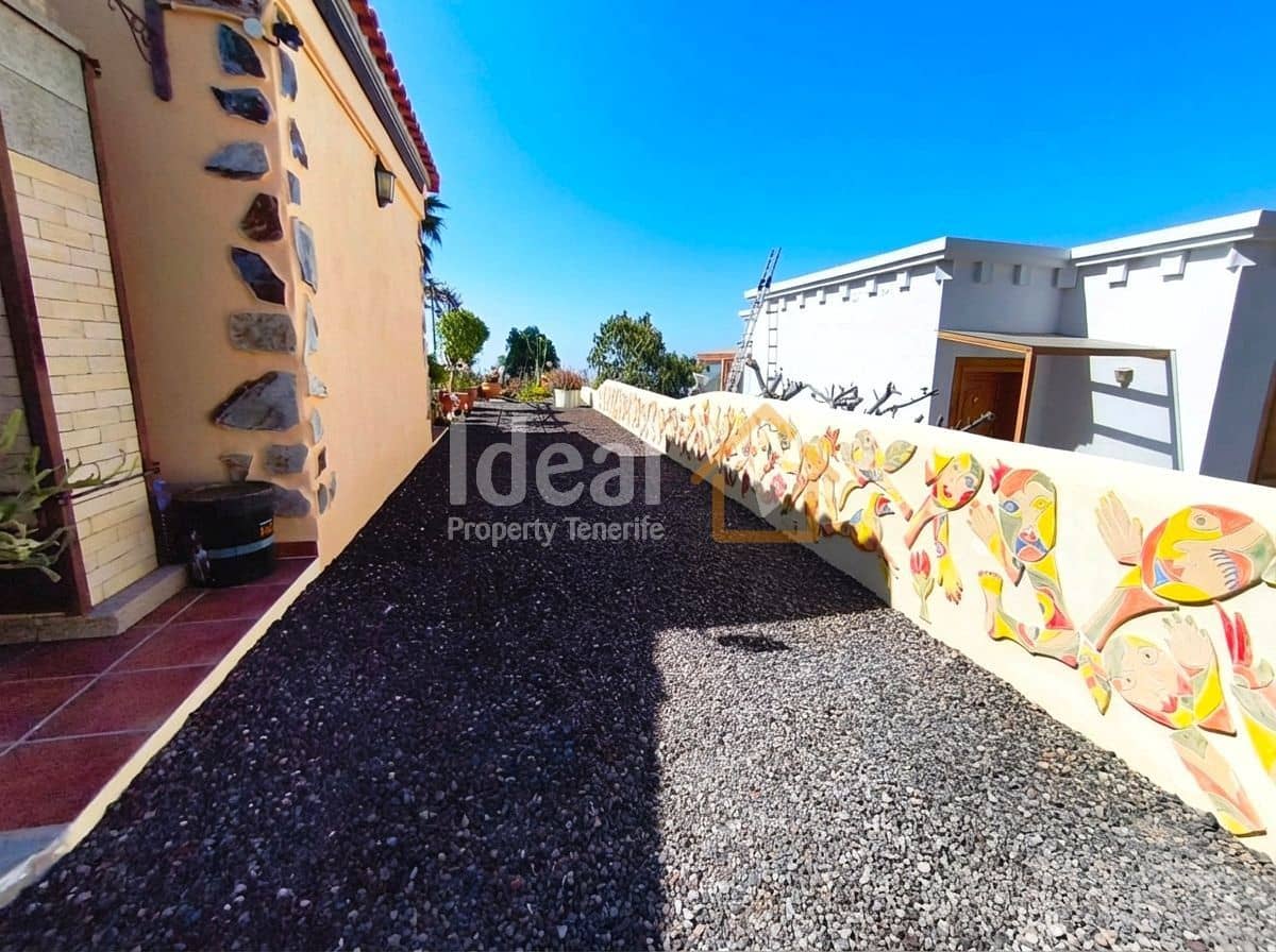 3 soverom Villa til salgs i La Escalona med svømmebasseng garasje - € 548 000 (Ref: 9777640)