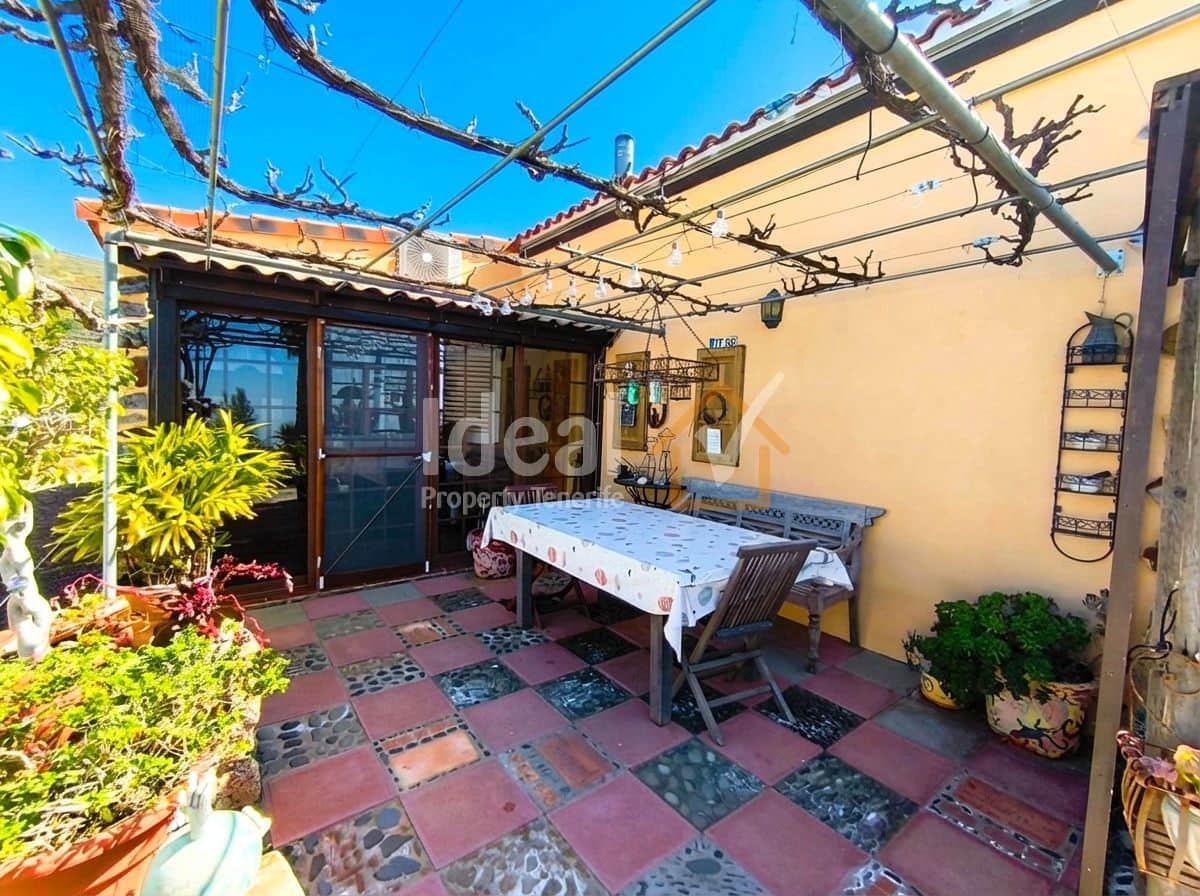 3 soverom Villa til salgs i La Escalona med svømmebasseng garasje - € 548 000 (Ref: 9777640)