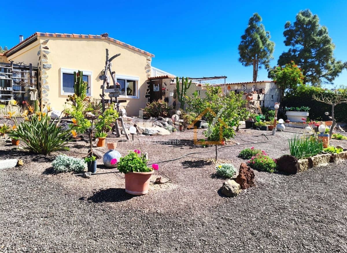 3 soverom Villa til salgs i La Escalona med svømmebasseng garasje - € 548 000 (Ref: 9777640)