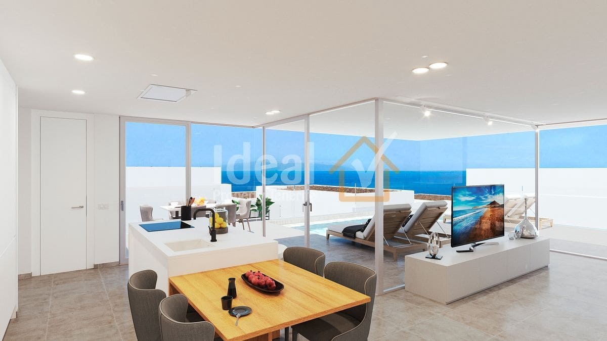 3 chambre Villa/Maison à vendre à Callao Salvaje avec piscine garage - 1 720 000 € (Ref: 9777641)