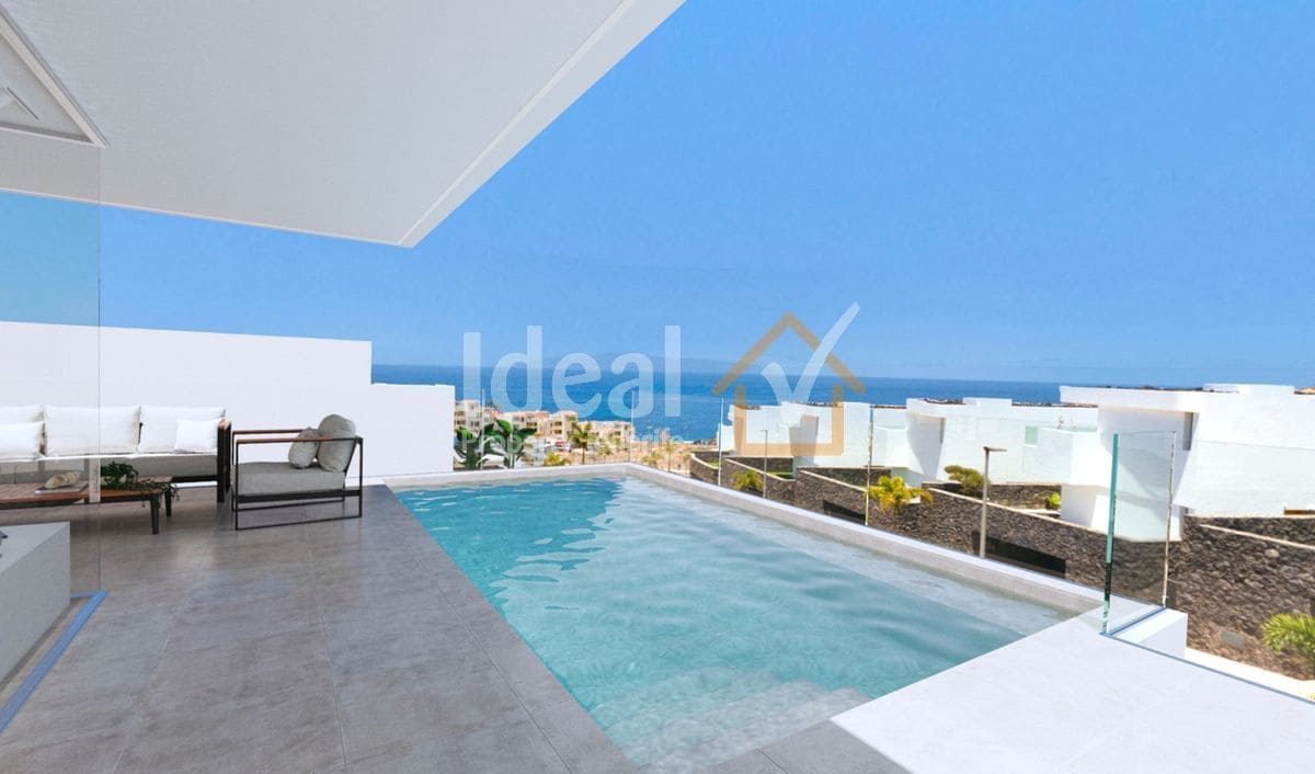 3 chambre Villa/Maison à vendre à Callao Salvaje avec piscine garage - 1 720 000 € (Ref: 9777641)