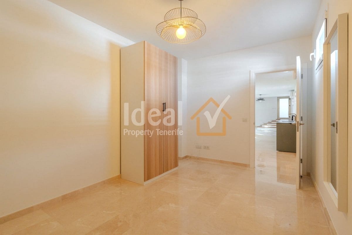 5 chambre Villa/Maison à vendre à Torviscas avec piscine garage - 2 100 000 € (Ref: 9788134)