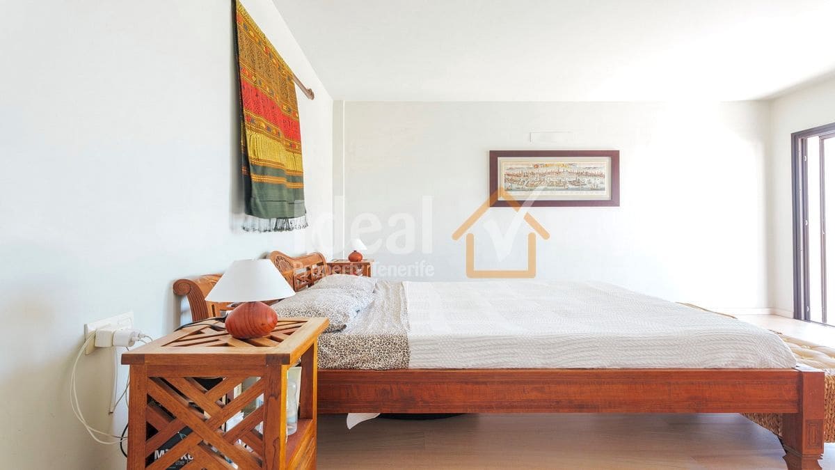 Chalet de 5 habitaciones en El Madroñal en venta con piscina garaje - 2.730.000 € (Ref: 9806068)