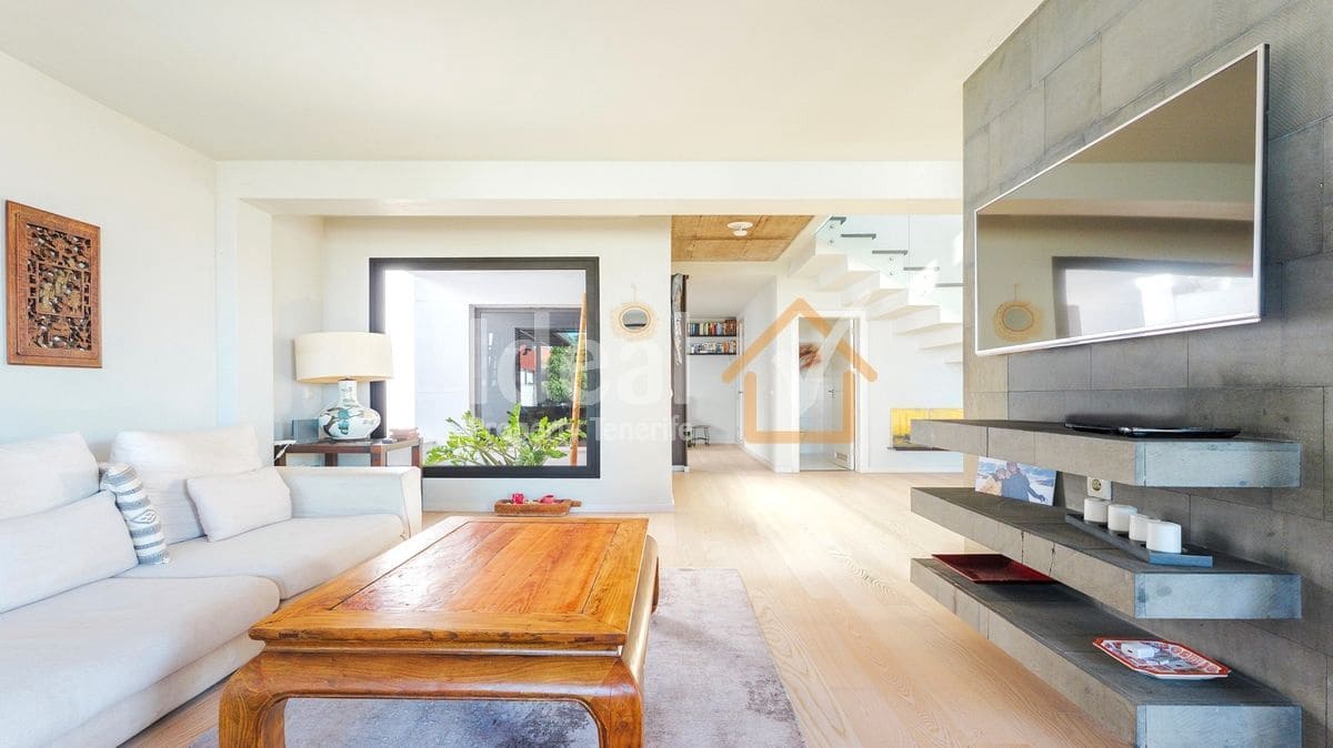 Chalet de 5 habitaciones en El Madroñal en venta con piscina garaje - 2.730.000 € (Ref: 9806068)