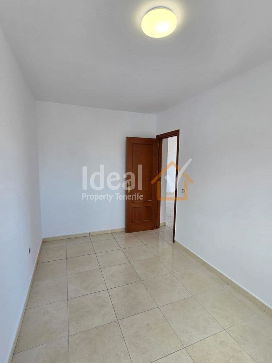 Ático de 2 habitaciones en Los Abrigos en venta - 230.000 € (Ref: 9811205)