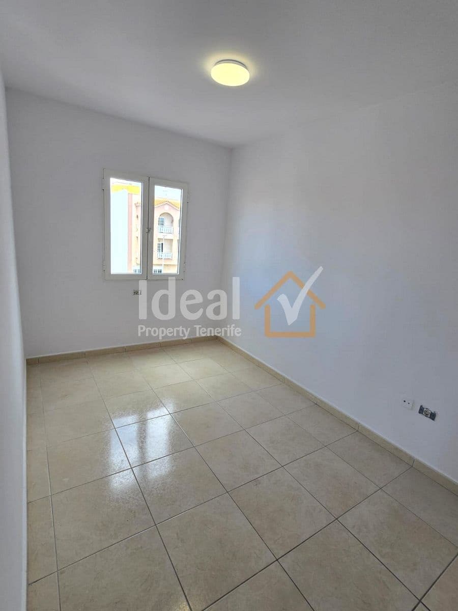 Ático de 2 habitaciones en Los Abrigos en venta - 230.000 € (Ref: 9811205)
