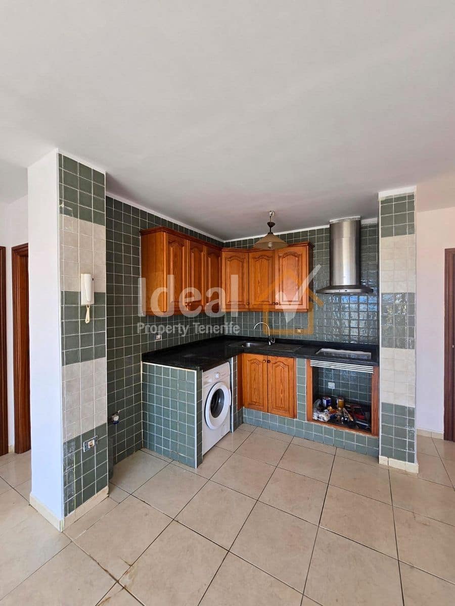 Ático de 2 habitaciones en Los Abrigos en venta - 230.000 € (Ref: 9811205)