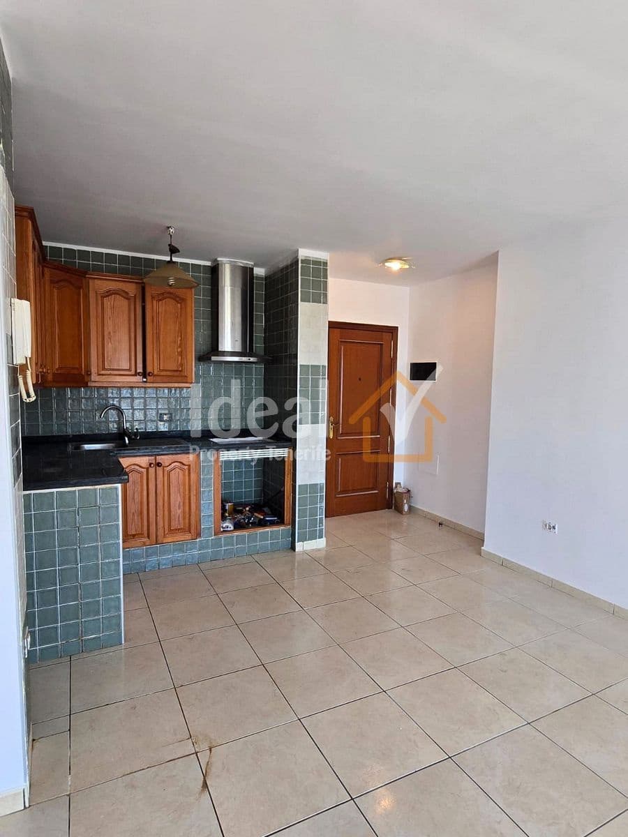 Ático de 2 habitaciones en Los Abrigos en venta - 230.000 € (Ref: 9811205)